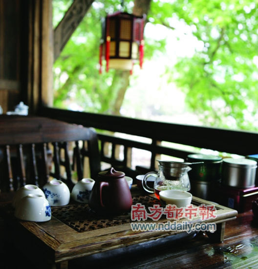 山中清涼，正適合避暑